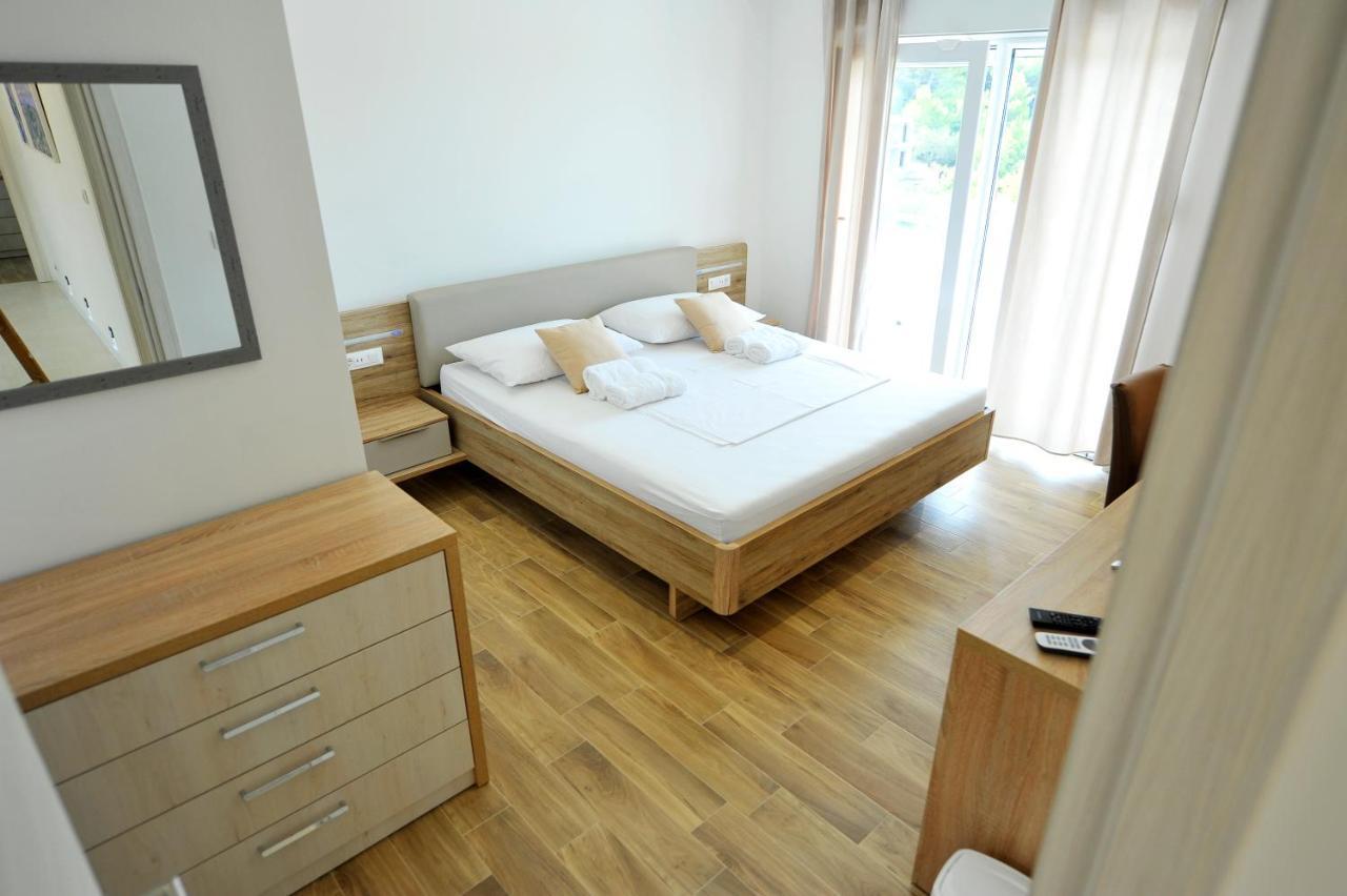 Guesthouse Lion Split Ngoại thất bức ảnh