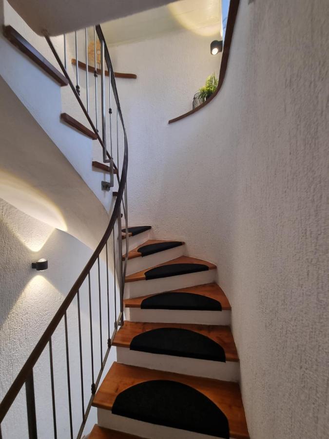 Guesthouse Lion Split Ngoại thất bức ảnh