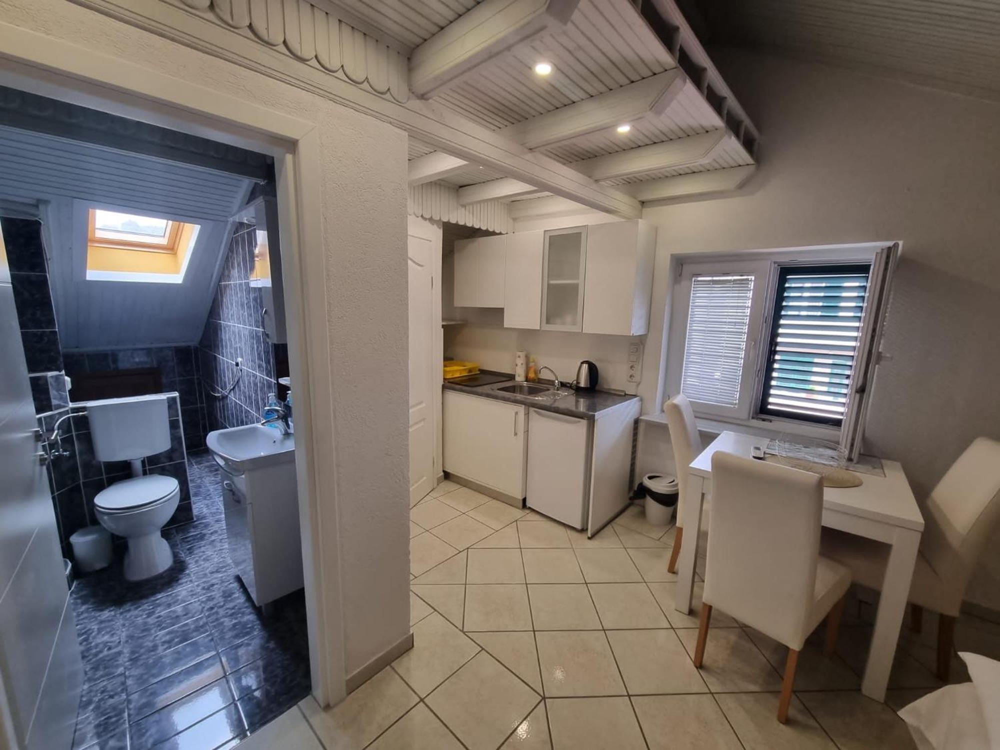 Guesthouse Lion Split Ngoại thất bức ảnh